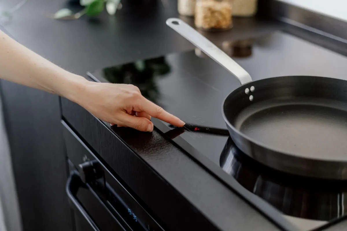 cách sử dụng bếp từ